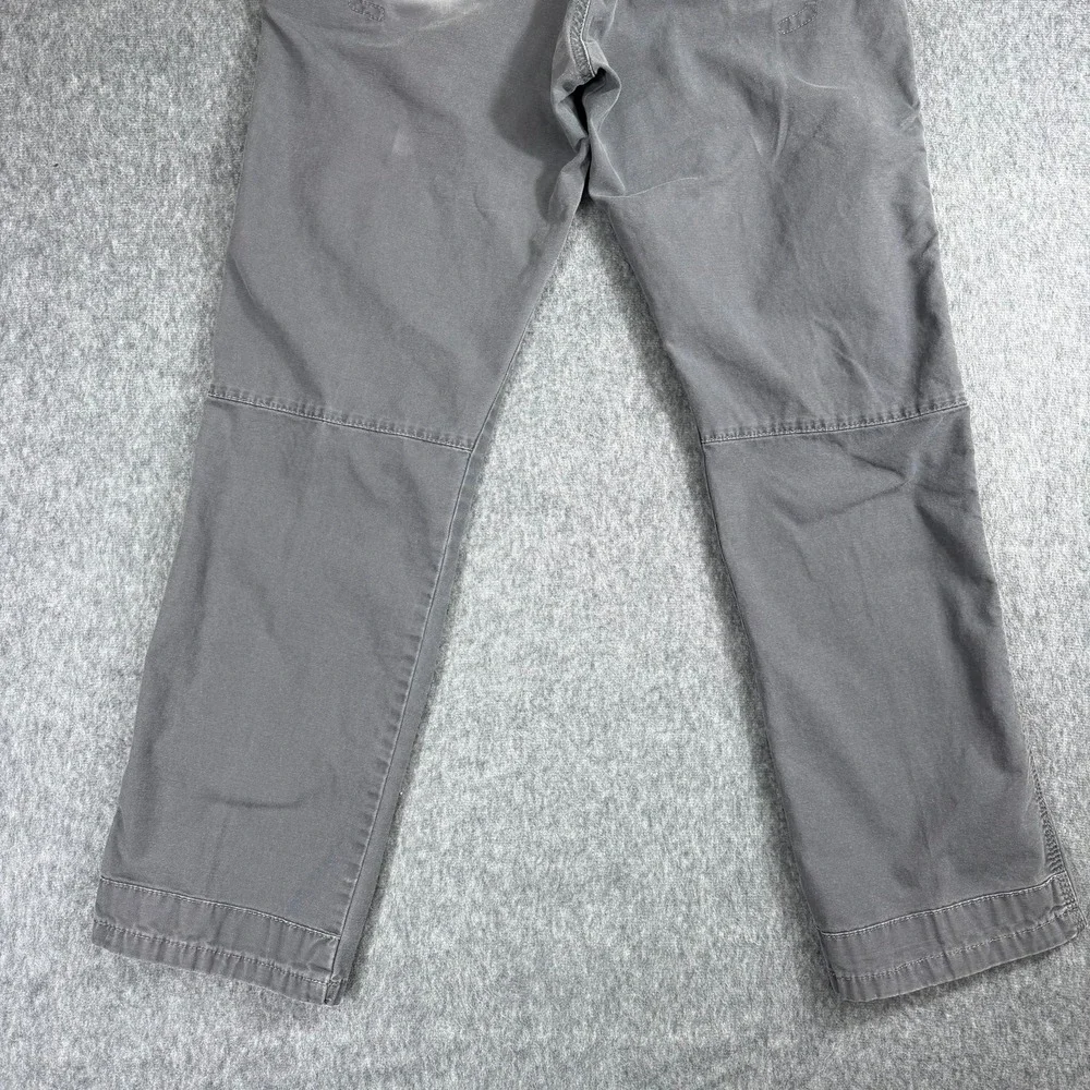 Wrangler Pants Mens 32x30 Grey ATG All Terrain Gear Straight Outdoor Distressed